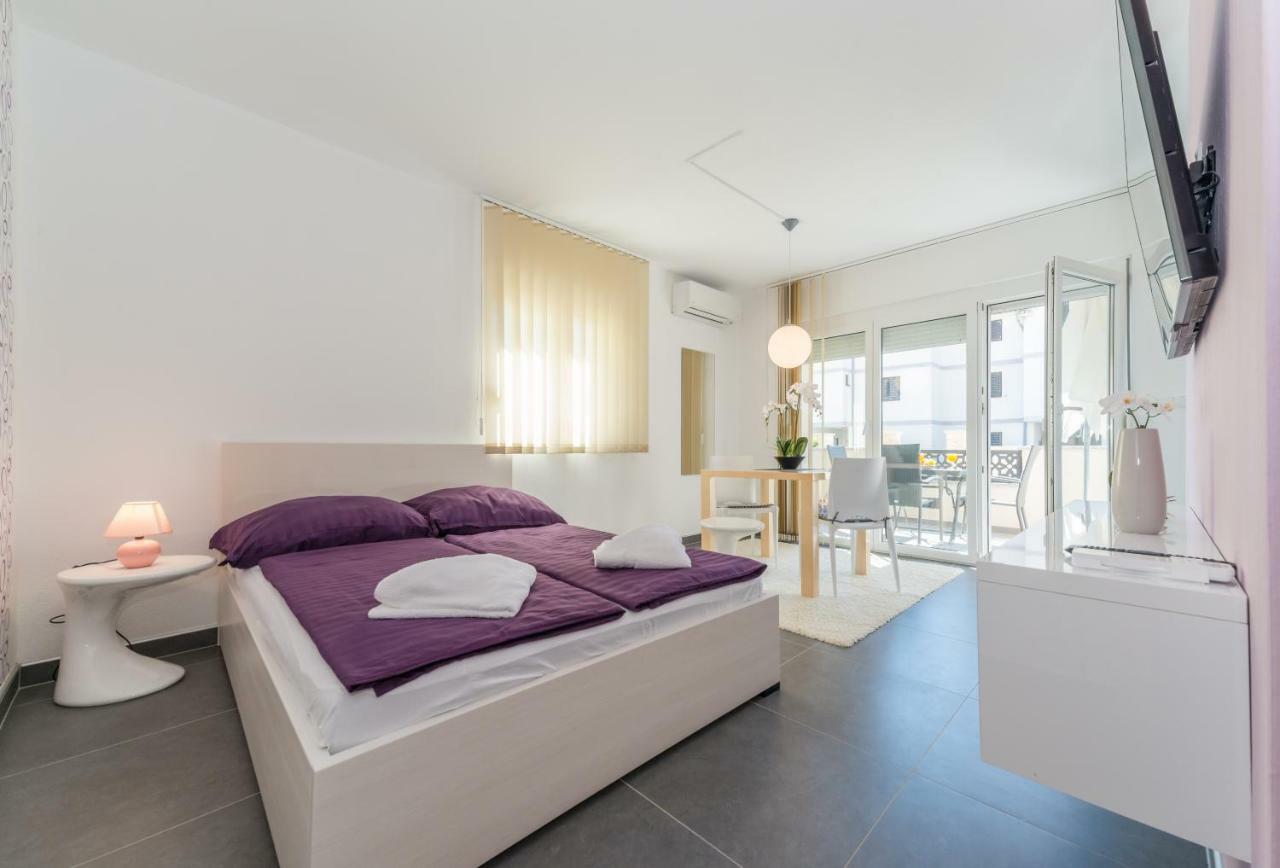 Apartments Nella Privlaka  Exterior photo